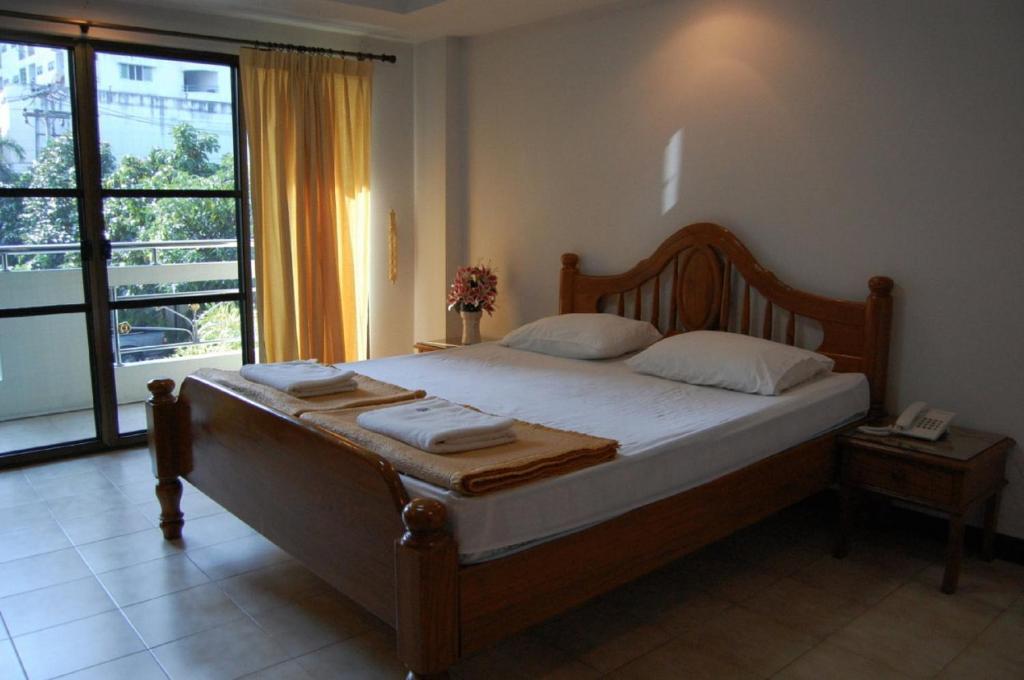 Veerachai Court Chiang Mai Habitación foto